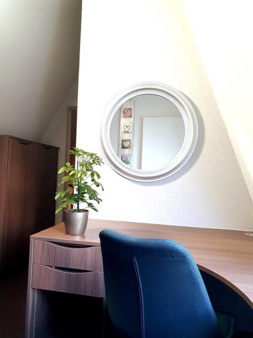 Rostock Hautnah Erleben - Schoene Maisonette 2Og Eksteriør bilde